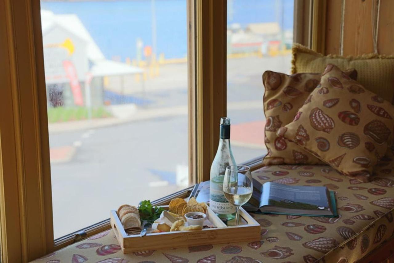 Bushman'S At Strahan Apart otel Dış mekan fotoğraf